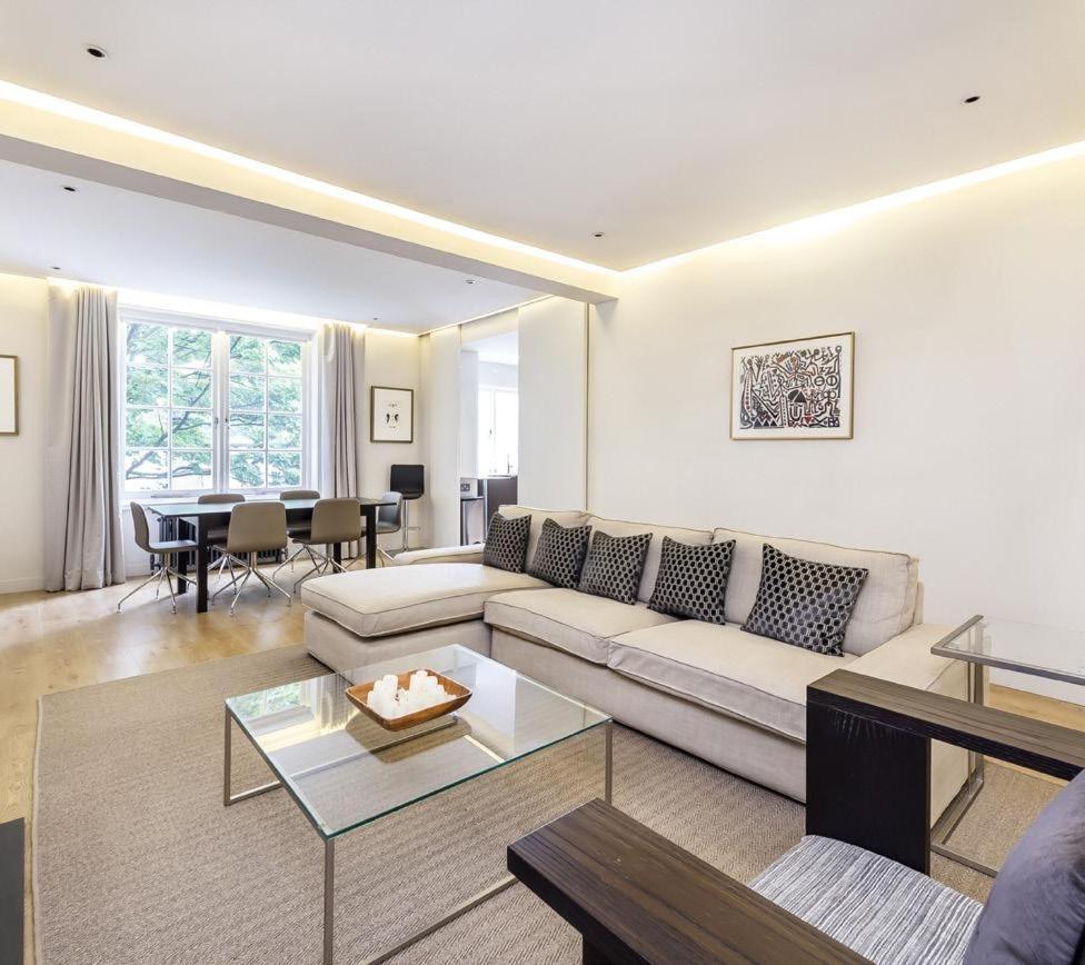 2 Bed, 2 Bath In Mayfair, Garden View London Exterior photo